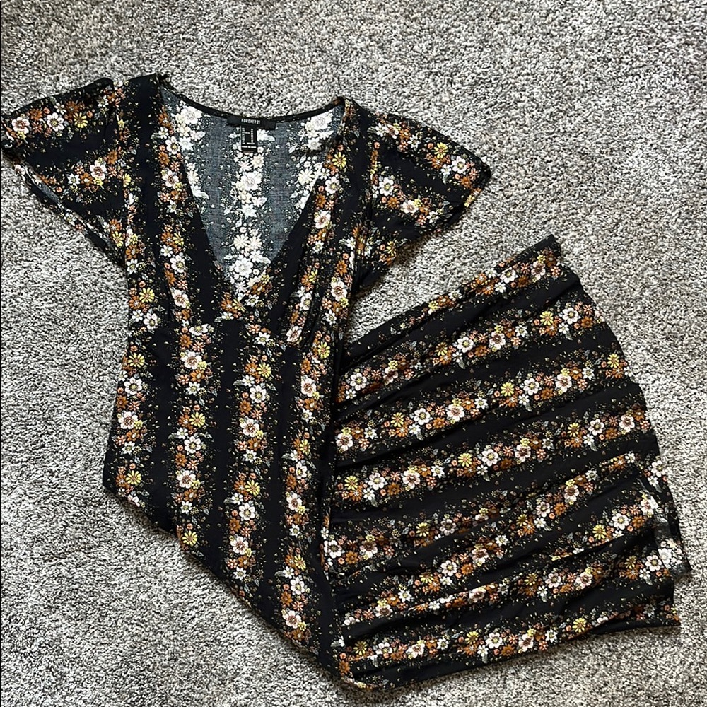 Vintage Forever 21 Black Floral Dress